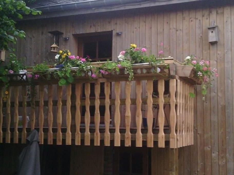 Gite Les 7 Frenes Vaux-sur-Sure Exteriör bild