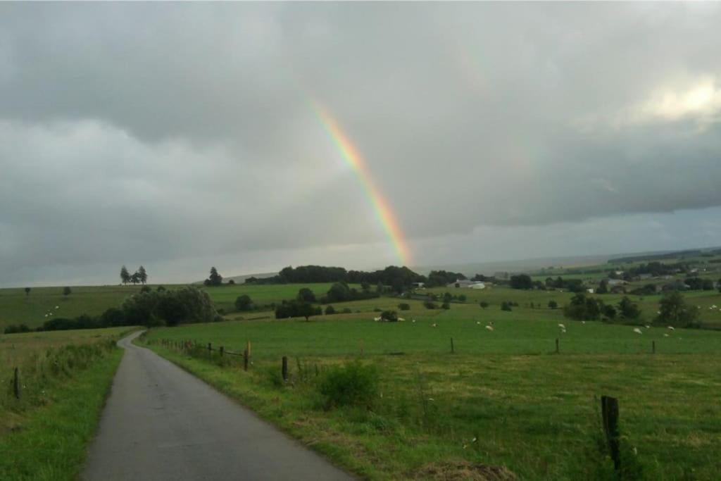 Gite Les 7 Frenes Vaux-sur-Sure Exteriör bild