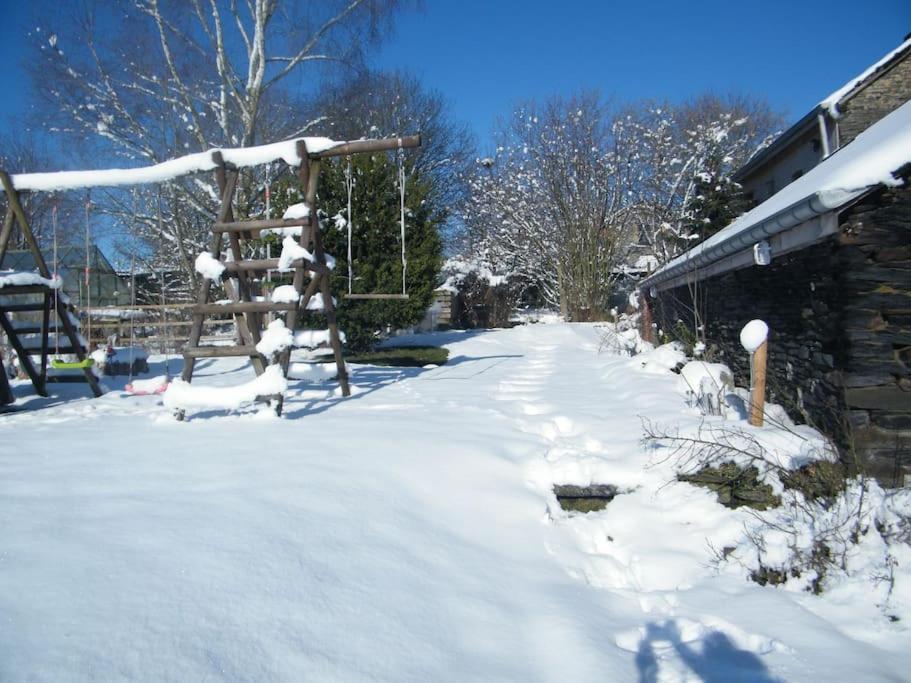 Gite Les 7 Frenes Vaux-sur-Sure Exteriör bild